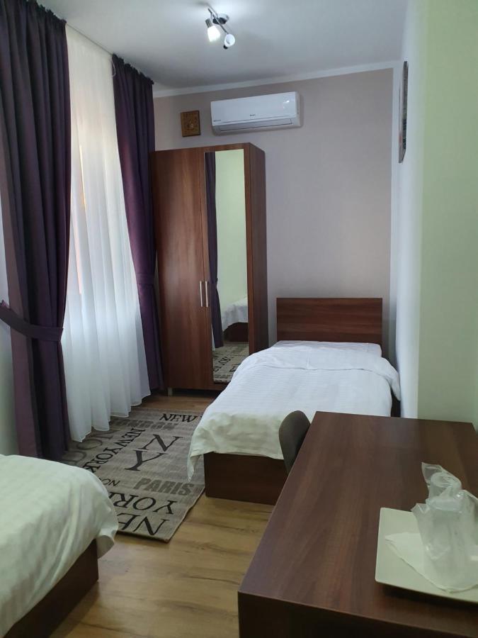 Vily Luxury Rooms Focşani 외부 사진
